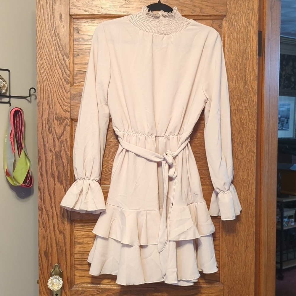 SHEIN Relaxiva Mock Neck Flare Sleeve Layer Hem Belted Boho Dress Size M - Picture 3 of 6